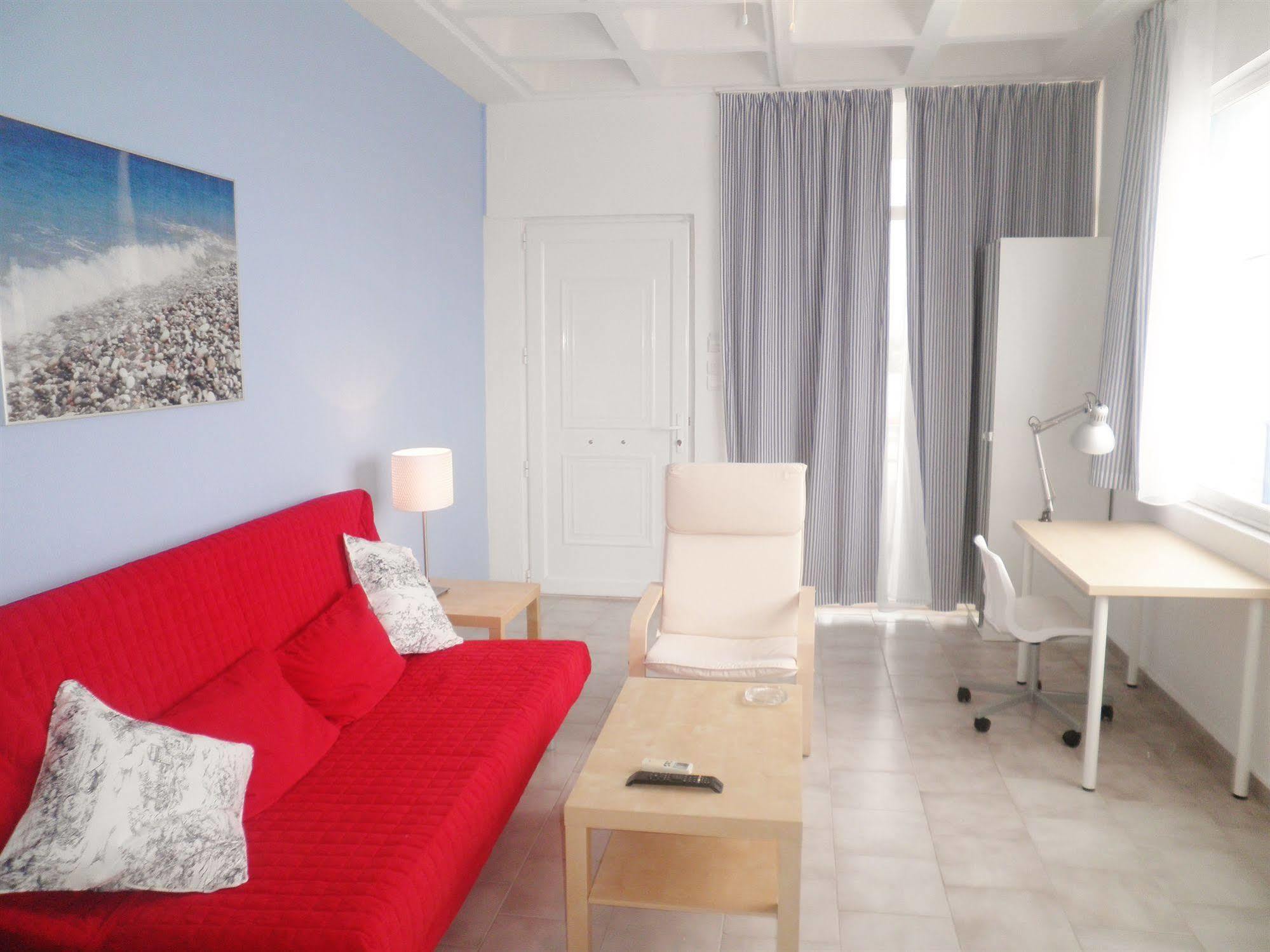 Seafront Studios And Apartments Chios Town Extérieur photo